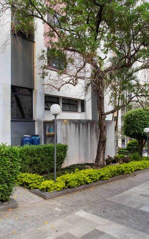 Apartamento à venda com 65m², 3 quartos e 1 vagaÁrea comum