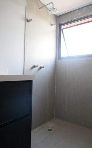 Apartamento à venda com 195m², 3 quartos e 4 vagasBanheiro suíte 2