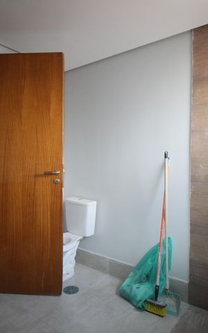 Apartamento à venda com 195m², 3 quartos e 4 vagasBanheiro suíte 1