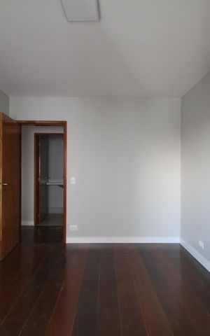 Apartamento à venda com 195m², 3 quartos e 4 vagasQuarto 1