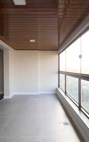 Apartamento à venda com 195m², 3 quartos e 4 vagasSala