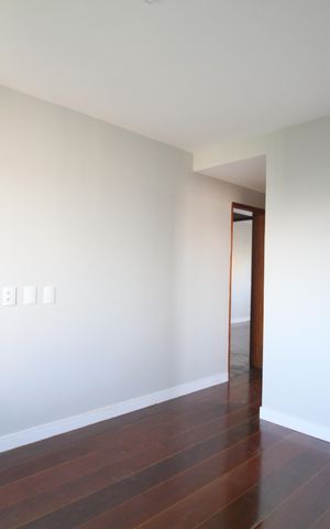 Apartamento à venda com 195m², 3 quartos e 4 vagasSuíte 2