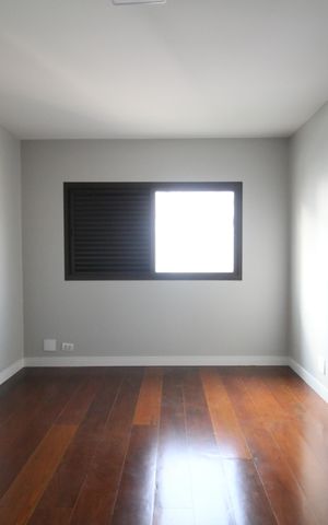 Apartamento à venda com 195m², 3 quartos e 4 vagasQuarto 1