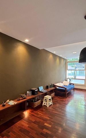 Apartamento à venda com 90m², 1 quarto e 1 vaga Apartamento à venda com 90m², 1 quarto e 1 vagaSala