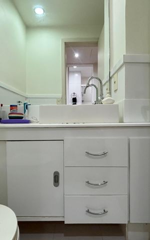 Apartamento à venda com 90m², 1 quarto e 1 vaga Apartamento à venda com 90m², 1 quarto e 1 vagaLavabo