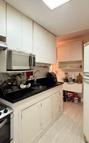 Apartamento à venda com 90m², 1 quarto e 1 vaga Apartamento à venda com 90m², 1 quarto e 1 vagaCozinha