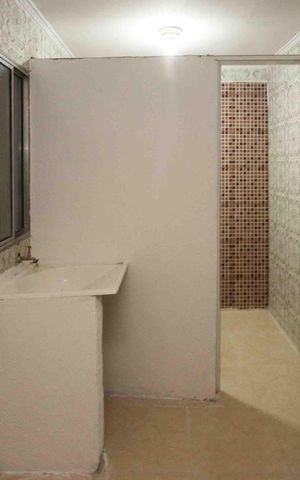 Casa para alugar com 180m², 2 quartos e 1 vaga Casa para alugar com 180m², 2 quartos e 1 vagaÁrea de serviço