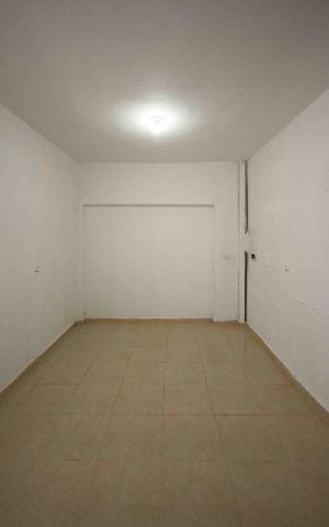 Casa para alugar com 180m², 2 quartos e 1 vaga Casa para alugar com 180m², 2 quartos e 1 vagaSala