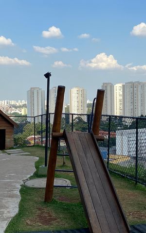 Apartamento à venda com 42m², 2 quartos e 1 vaga Apartamento à venda com 42m², 2 quartos e 1 vagaÁrea comum - Playground