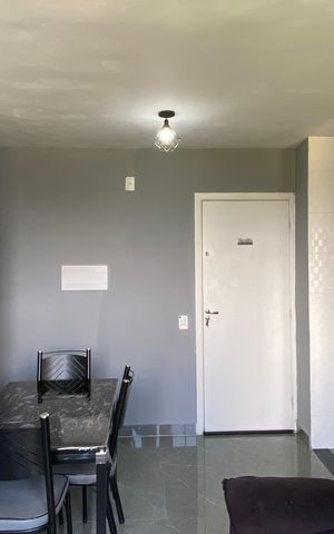 Apartamento à venda com 42m², 2 quartos e 1 vaga Apartamento à venda com 42m², 2 quartos e 1 vagaSala