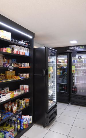 Apartamento para alugar com 35m², 1 quarto e sem vagaMini Mercado