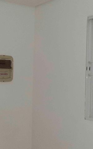 Casa para alugar com 53m², 1 quarto e sem vaga
