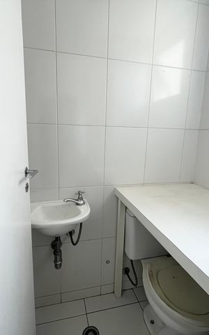 Apartamento à venda com 82m², 3 quartos e 2 vagas Apartamento à venda com 82m², 3 quartos e 2 vagasÁrea de Serviço