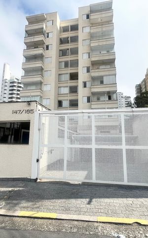 Apartamento à venda com 82m², 3 quartos e 2 vagas Apartamento à venda com 82m², 3 quartos e 2 vagasFachada