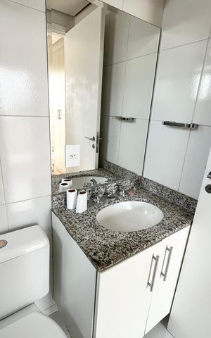 Apartamento à venda com 82m², 3 quartos e 2 vagas Apartamento à venda com 82m², 3 quartos e 2 vagasBanheiro suíte