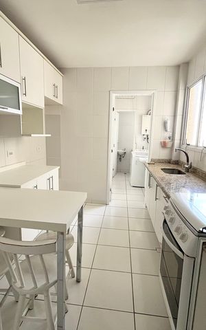 Apartamento à venda com 82m², 3 quartos e 2 vagas Apartamento à venda com 82m², 3 quartos e 2 vagasCozinha