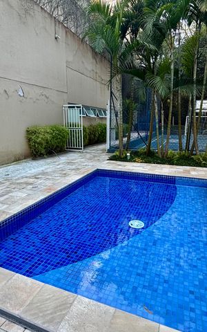 Casa para alugar com 110m², 2 quartos e 2 vagas Casa para alugar com 110m², 2 quartos e 2 vagasÁrea comum - Piscina