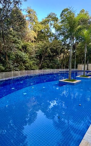 Casa para alugar com 110m², 2 quartos e 2 vagas Casa para alugar com 110m², 2 quartos e 2 vagasÁrea comum - Piscina