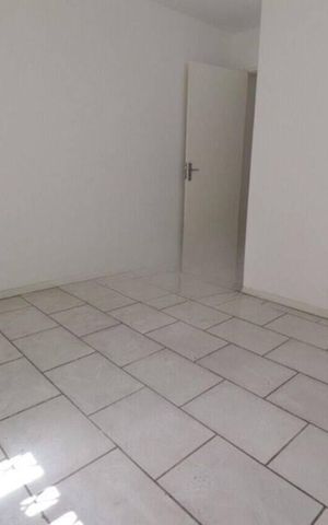 Casa para alugar com 110m², 3 quartos e 2 vagas