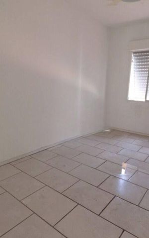 Casa para alugar com 110m², 3 quartos e 2 vagas