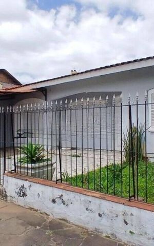 Casa para alugar com 110m², 3 quartos e 2 vagas