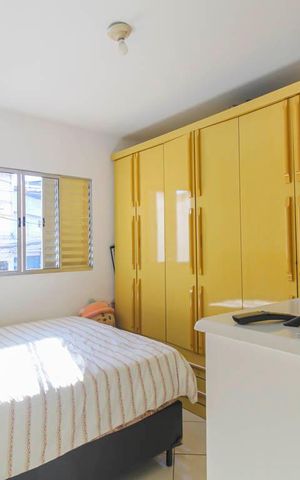 Casa à venda com 150m², 3 quartos e 2 vagas Casa à venda com 150m², 3 quartos e 2 vagasQuarto 1