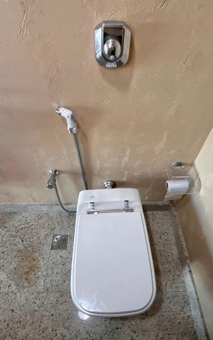 Casa de condomínio para alugar com 1030m², 5 quartos e 8 vagas Casa de condomínio para alugar com 1030m², 5 quartos e 8 vagasLavabo