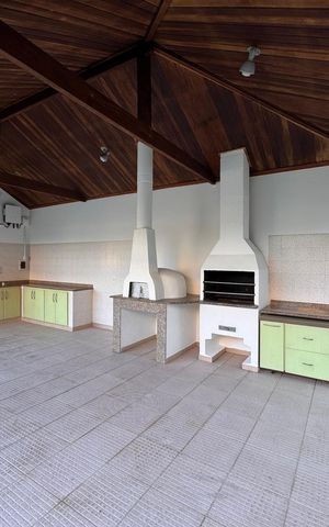 Casa de condomínio para alugar com 1030m², 5 quartos e 8 vagas Casa de condomínio para alugar com 1030m², 5 quartos e 8 vagasÁrea externa