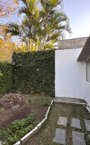 Casa de condomínio para alugar com 1030m², 5 quartos e 8 vagas Casa de condomínio para alugar com 1030m², 5 quartos e 8 vagasEdícula - Lavanderia