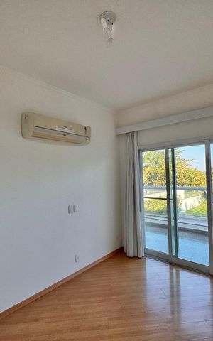 Casa de condomínio para alugar com 1030m², 5 quartos e 8 vagas Casa de condomínio para alugar com 1030m², 5 quartos e 8 vagasSuíte 3