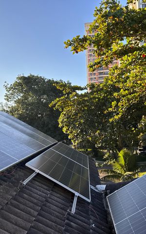 Casa de condomínio para alugar com 1030m², 5 quartos e 8 vagas Casa de condomínio para alugar com 1030m², 5 quartos e 8 vagasÁrea técnica - Placas fotovoltaicas