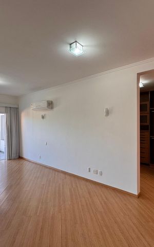 Casa de condomínio para alugar com 1030m², 5 quartos e 8 vagas Casa de condomínio para alugar com 1030m², 5 quartos e 8 vagasSuíte 1