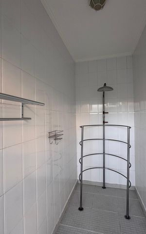 Casa de condomínio para alugar com 1030m², 5 quartos e 8 vagas Casa de condomínio para alugar com 1030m², 5 quartos e 8 vagasÁrea externa