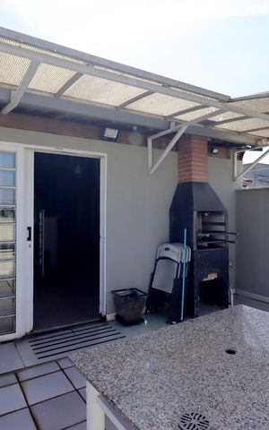 Apartamento à venda com 90m², 2 quartos e 1 vagaQuintal
