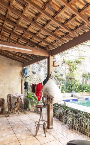 Casa à venda com 250m², 3 quartos e 1 vagaÁrea Externa