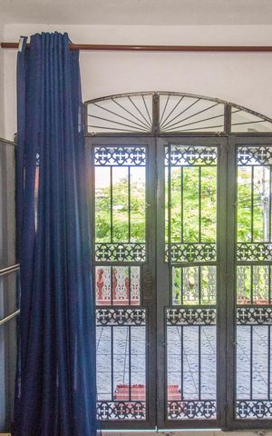 Casa à venda com 200m², 4 quartos e 1 vaga Casa à venda com 200m², 4 quartos e 1 vagaHall