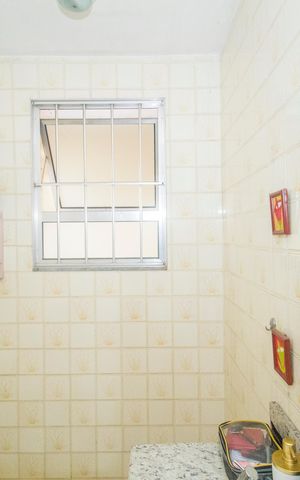 Casa à venda com 200m², 4 quartos e 1 vaga Casa à venda com 200m², 4 quartos e 1 vagaBanheiro 1