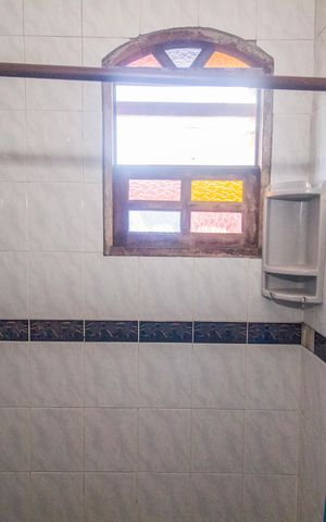 Casa à venda com 200m², 4 quartos e 1 vaga Casa à venda com 200m², 4 quartos e 1 vagaBanheiro 3