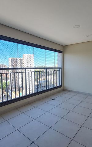 Apartamento à venda com 90m², 3 quartos e 2 vagas Apartamento à venda com 90m², 3 quartos e 2 vagasVaranda da Sala