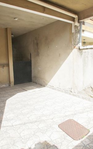 Casa à venda com 380m², 2 quartos e 1 vagaGaragem