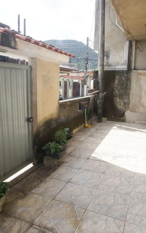 Casa à venda com 380m², 2 quartos e 1 vagaFrente da Casa