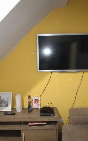 Casa à venda com 120m², 5 quartos e 2 vagasCasa 2 - Sala