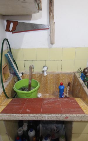Casa à venda com 120m², 5 quartos e 2 vagasCasa 3 - Área de Serviço