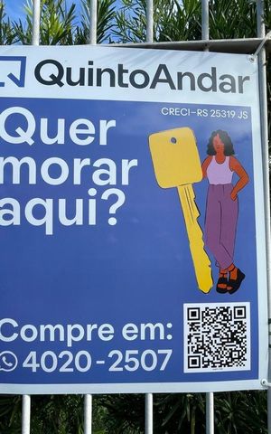 Casa à venda com 80m², 4 quartos e 2 vagas Casa à venda com 80m², 4 quartos e 2 vagasCOEY-1139