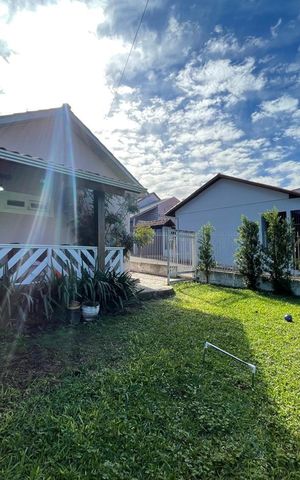 Casa à venda com 80m², 4 quartos e 2 vagas Casa à venda com 80m², 4 quartos e 2 vagasÁrea comum