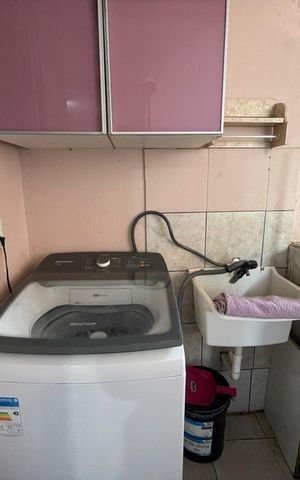 Casa à venda com 80m², 4 quartos e 2 vagas Casa à venda com 80m², 4 quartos e 2 vagasÁrea de serviço