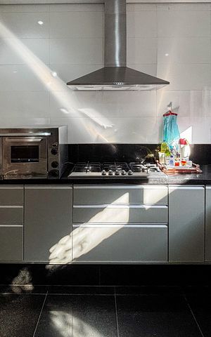 Casa à venda com 366m², 3 quartos e 4 vagas Casa à venda com 366m², 3 quartos e 4 vagasCozinha