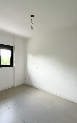 Apartamento à venda com 255m², 3 quartos e 2 vagas Apartamento à venda com 255m², 3 quartos e 2 vagasSuite 1