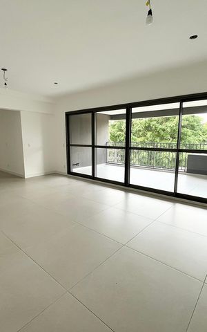 Apartamento à venda com 255m², 3 quartos e 2 vagas Apartamento à venda com 255m², 3 quartos e 2 vagasSala