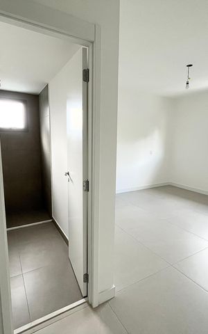 Apartamento à venda com 255m², 3 quartos e 2 vagas Apartamento à venda com 255m², 3 quartos e 2 vagasSuite 2